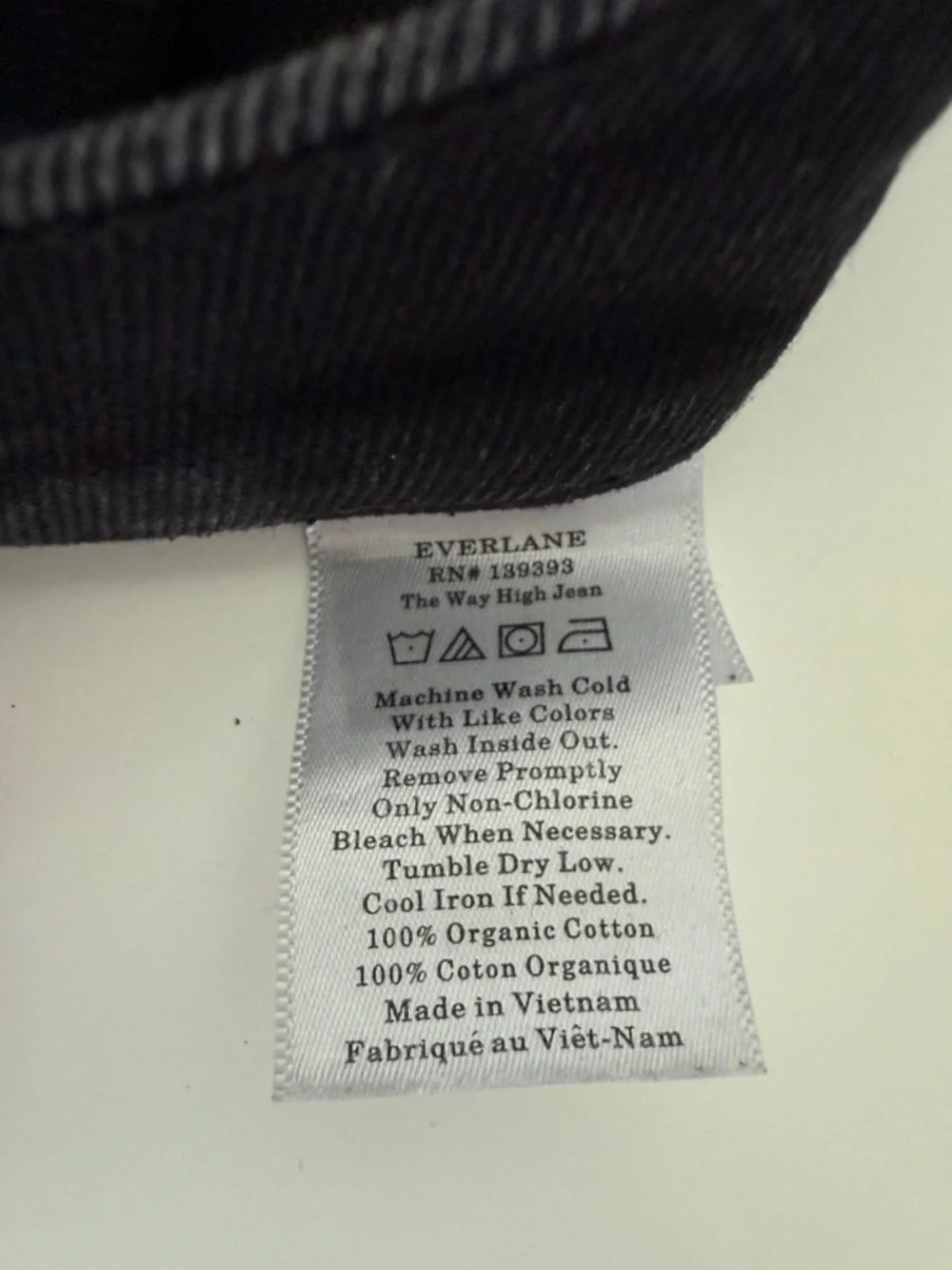 Everlane The Way High Jean Size 26 Crop black Denim Raw Hem-worn only once! - Picture 8 of 11